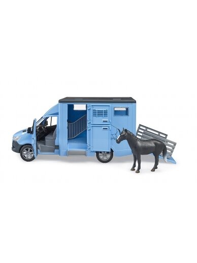 BRUDER MB Sprinter gyvūnų vežėjas su arkliu, 02674 3