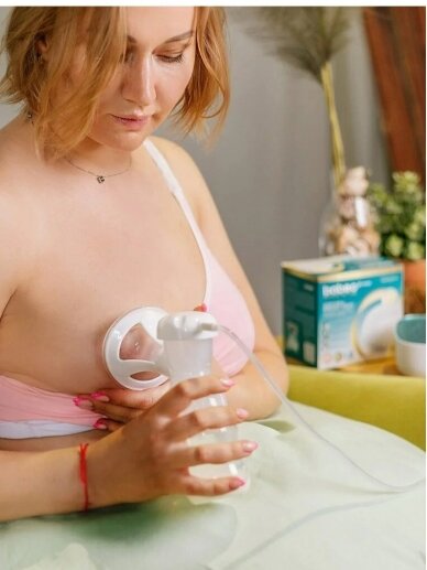 Electric breast pump with 3D milk extraction technology, Baboo 1