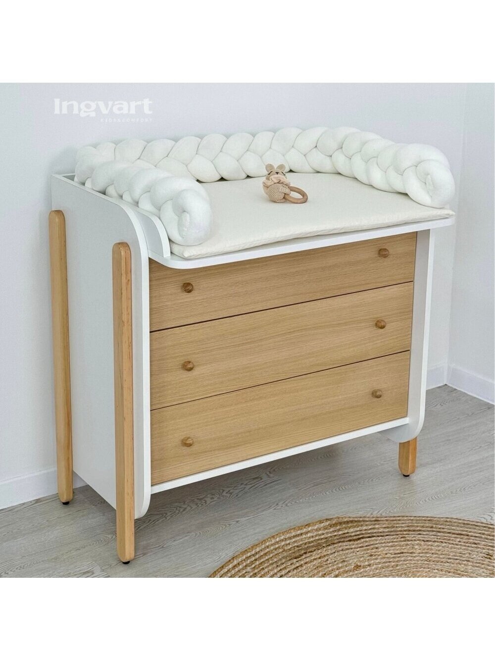 NIKA Dresser with Changing Table, White 1