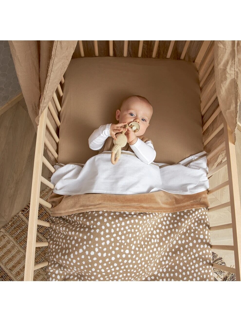 Paklodė su guma 50x90, Meyco Baby (Taupe) 2vnt. 2