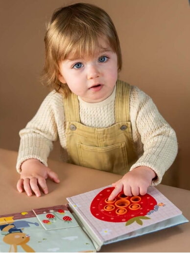 Taf Toys kūdikio knygelė Baby 1st Busy Book 2
