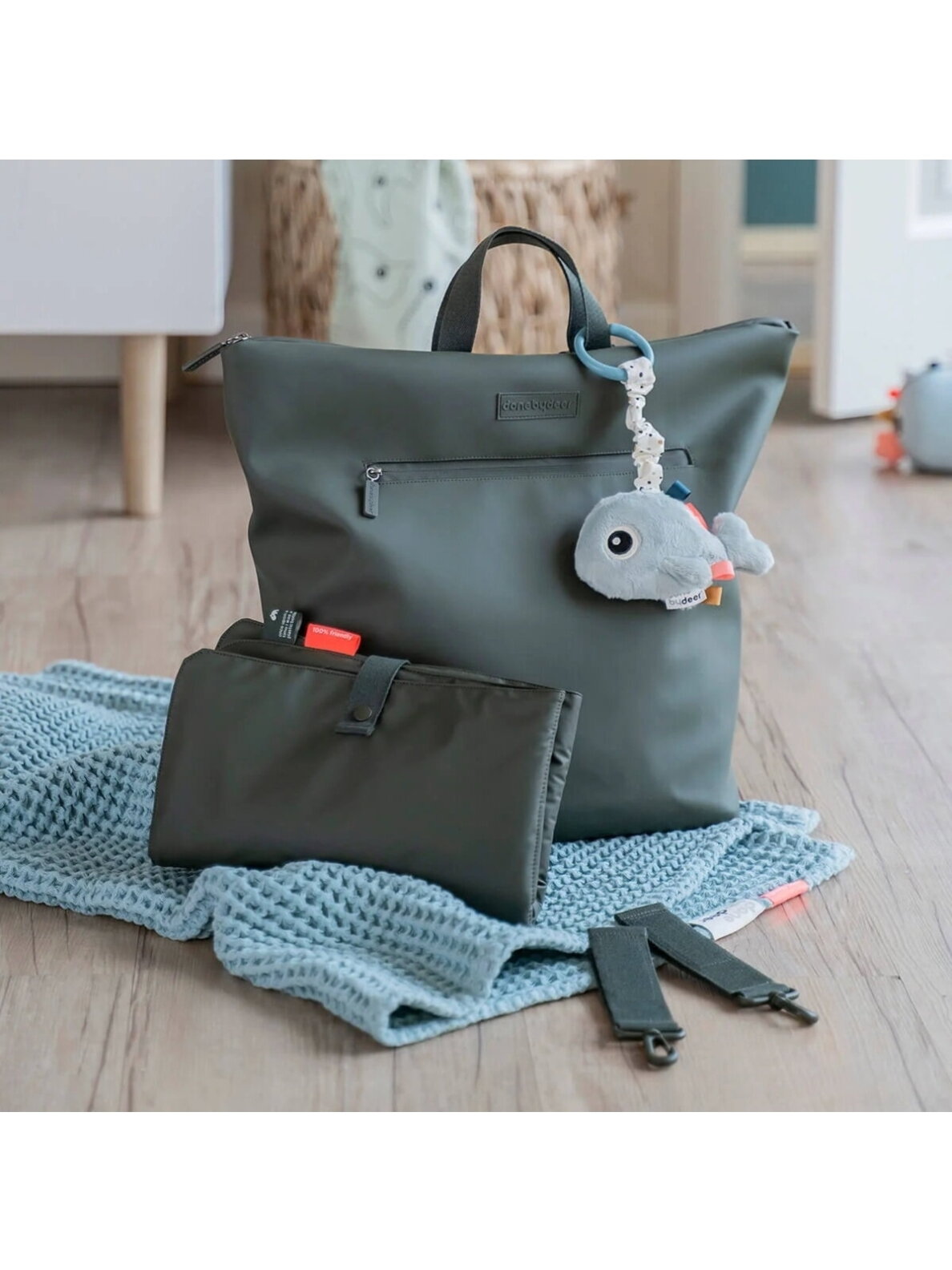 Changing backpack, Done by Deer (Dark green) 2 Changing backpack, Done by Deer (Dark green) 2